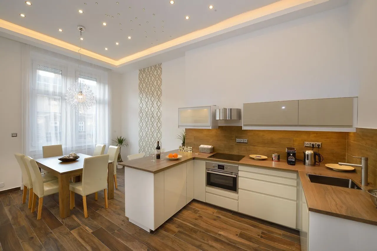 Corina Apartman Budapest Διαμέρισμα