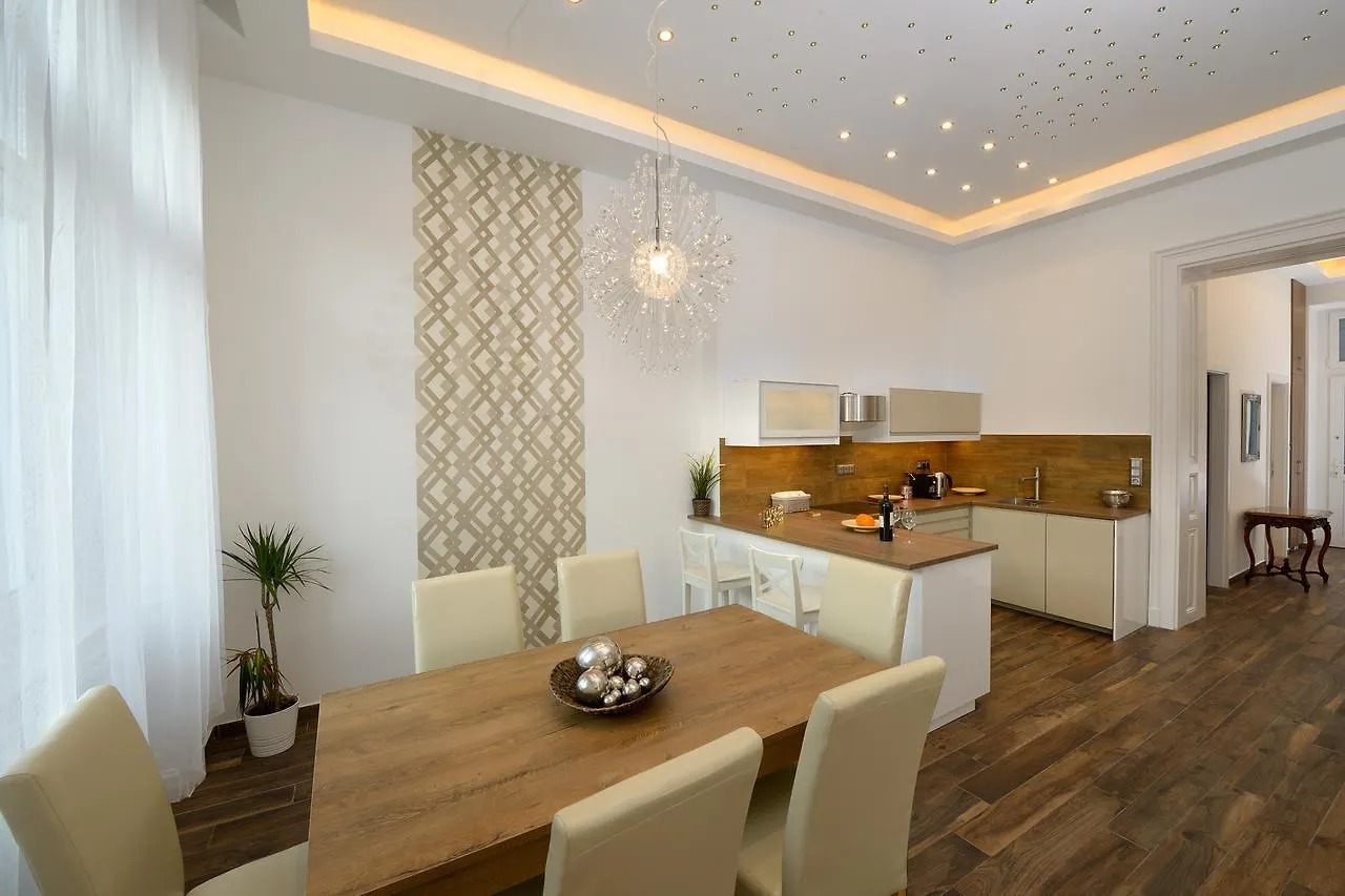Corina Apartman Budapest Διαμέρισμα